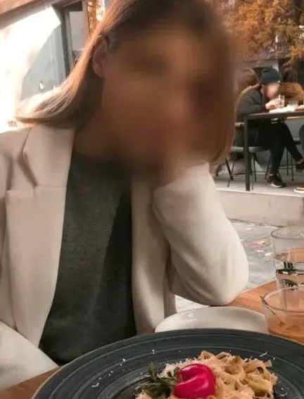 Alberte, 37