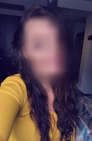 Bianca, 35