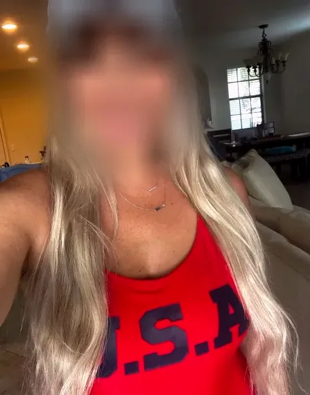 Hanne, 38