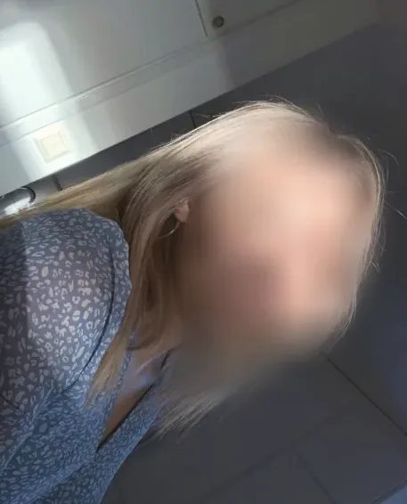 Katja, 19