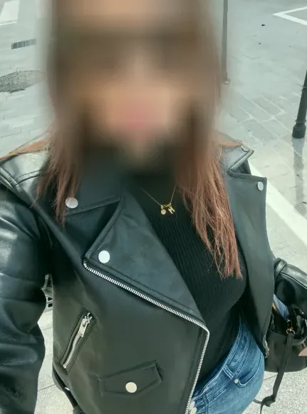 Lejla, 36