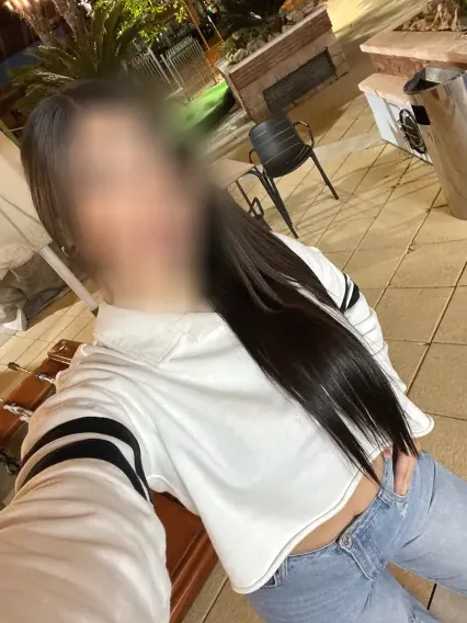 Liv, 24