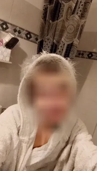 Louise, 38