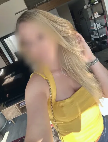 Malou, 37