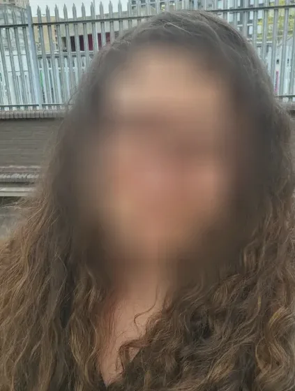 Rosa, 36