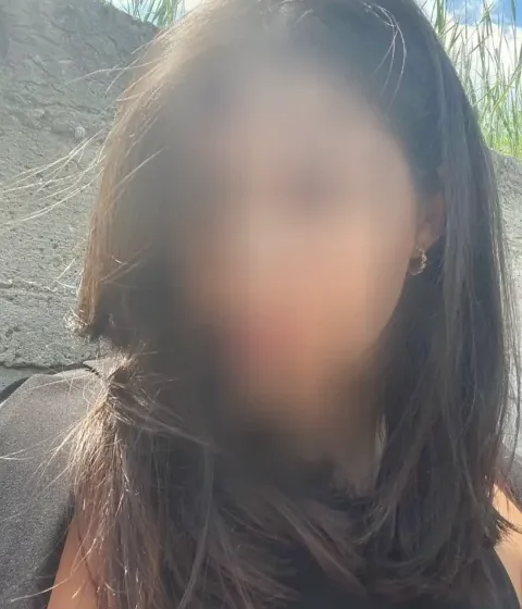 Selma, 33