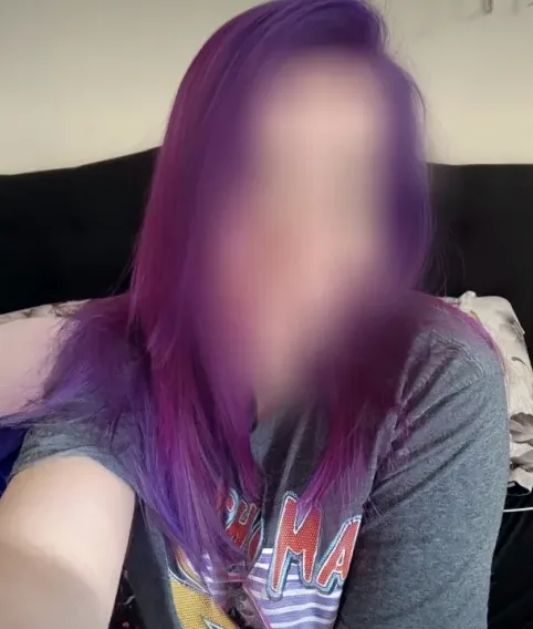 Tilde, 32